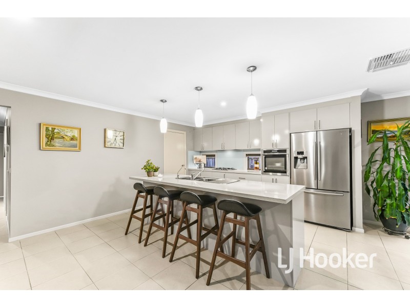 65 Telford Drive, Berwick VIC 3806