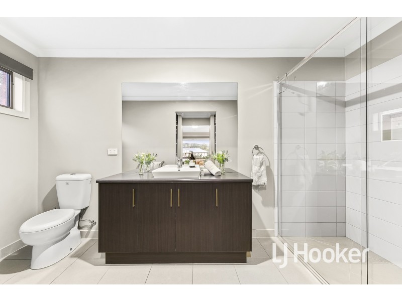 65 Telford Drive, Berwick VIC 3806