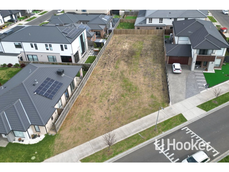 124 Brookwater Parade, Lyndhurst VIC 3975