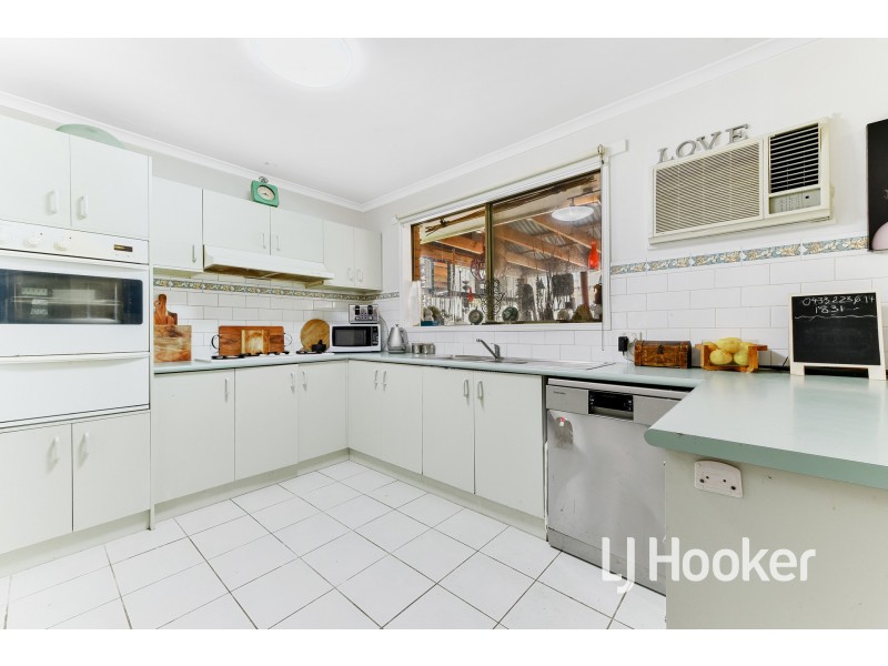 39 Herbert Road, Carrum Downs VIC 3201