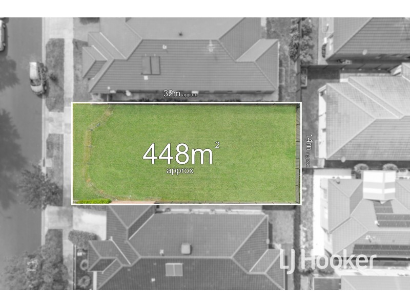 12 San Fratello Street, Clyde North VIC 3978