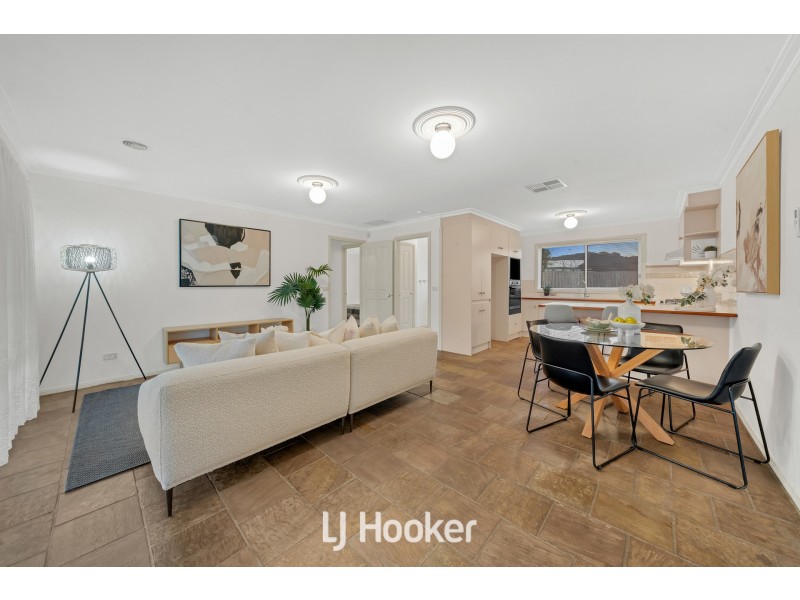 57 Toirram Crescent, Cranbourne VIC 3977