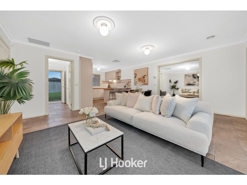 57 Toirram Crescent, Cranbourne VIC 3977