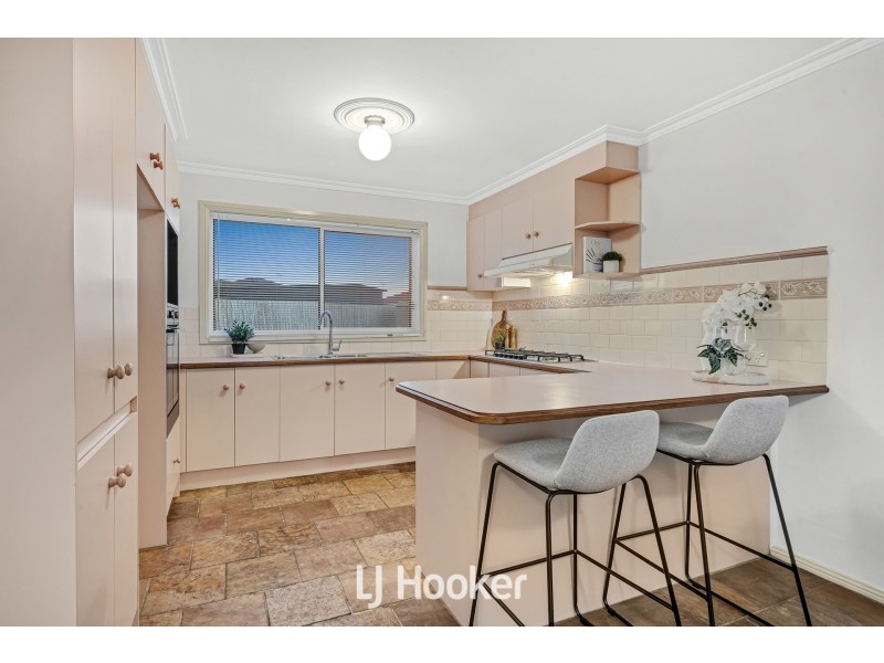 57 Toirram Crescent, Cranbourne VIC 3977