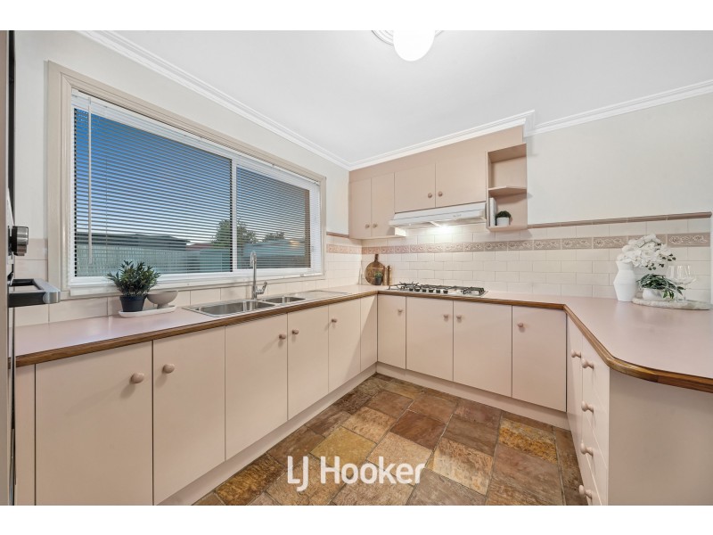 57 Toirram Crescent, Cranbourne VIC 3977