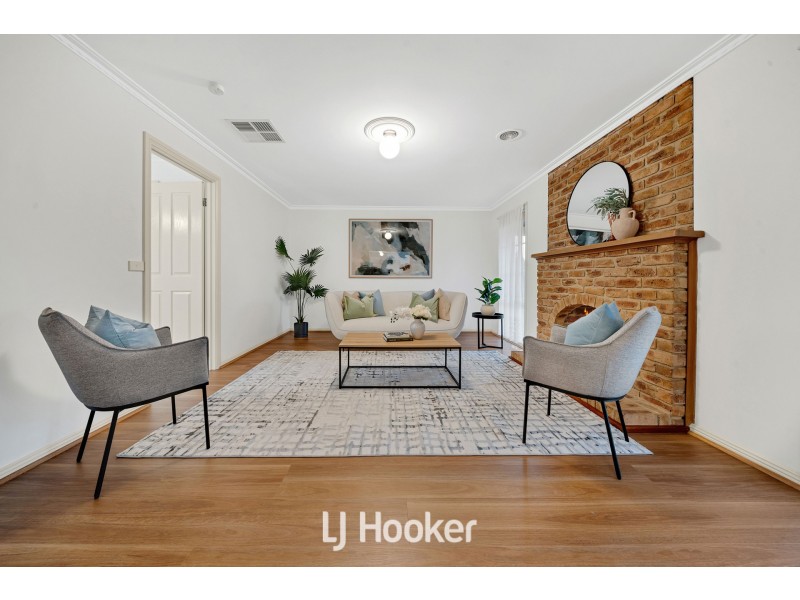 57 Toirram Crescent, Cranbourne VIC 3977