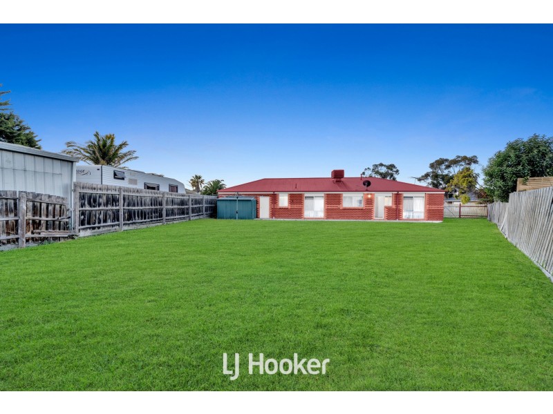 57 Toirram Crescent, Cranbourne VIC 3977