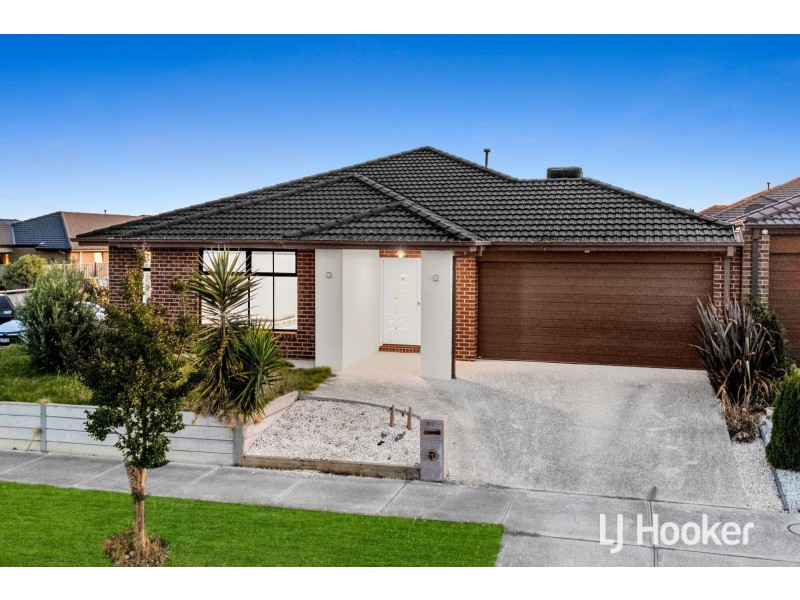 36 Sloane Drive, Clyde North VIC 3978