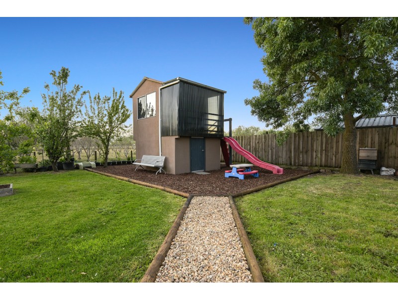 105 Daleys Road, Koo Wee Rup VIC 3981