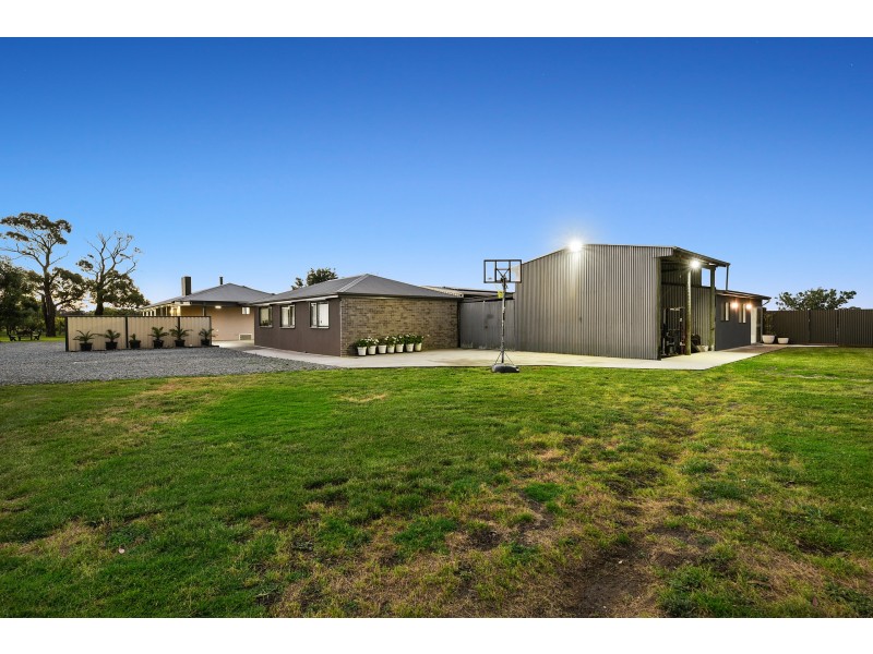 105 Daleys Road, Koo Wee Rup VIC 3981