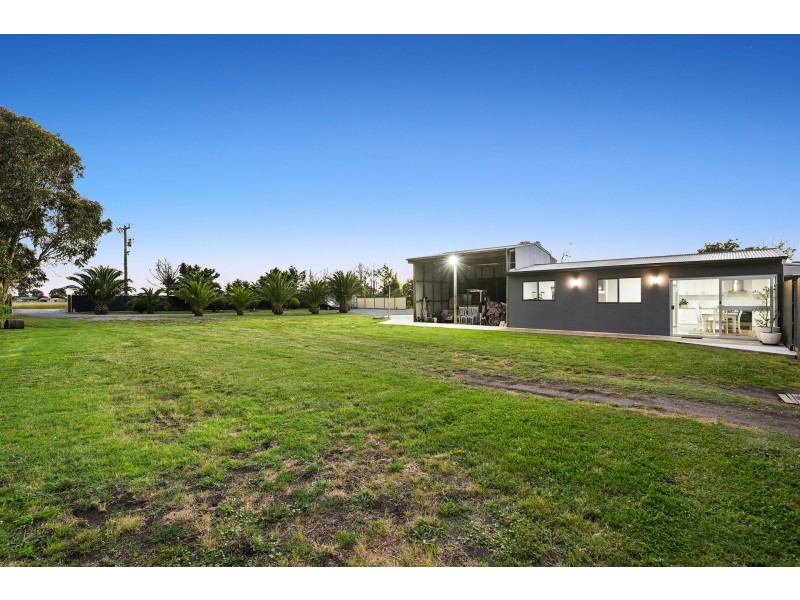 105 Daleys Road, Koo Wee Rup VIC 3981