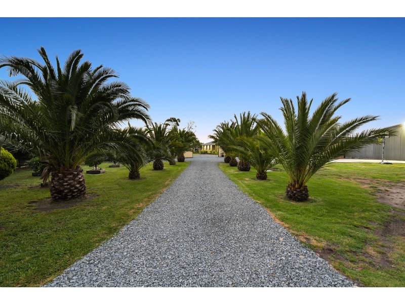 105 Daleys Road, Koo Wee Rup VIC 3981