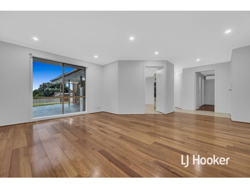 5 Chapman Street, Carrum Downs VIC 3201