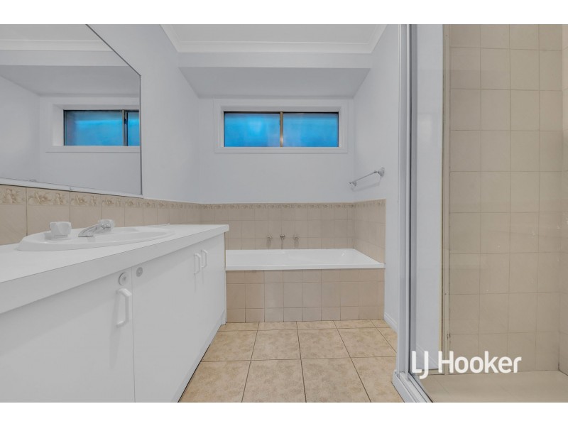 5 Chapman Street, Carrum Downs VIC 3201