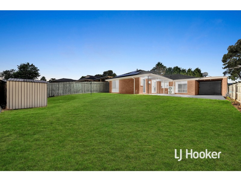 5 Chapman Street, Carrum Downs VIC 3201