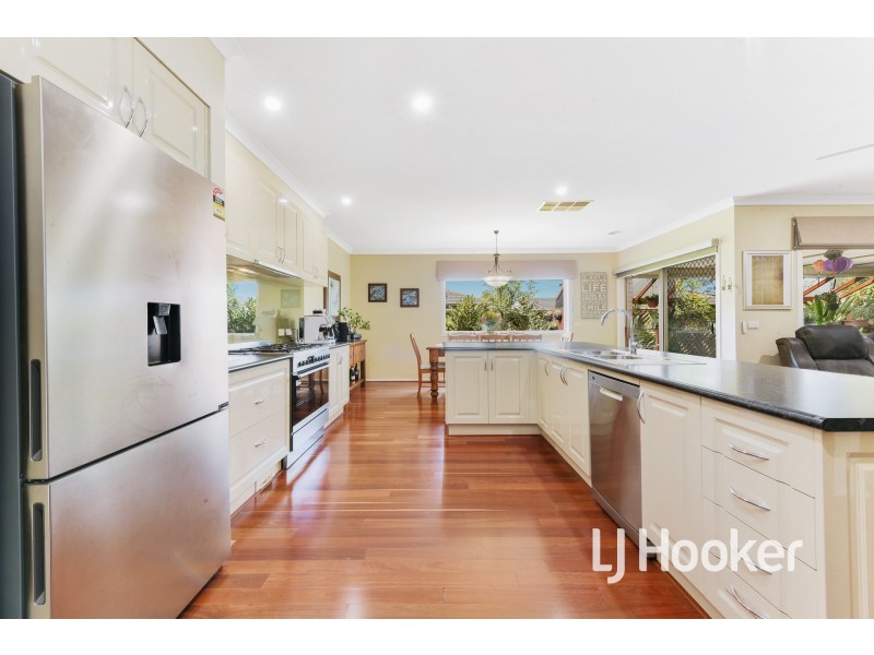 22 Balladonia Gum Circuit, Lyndhurst VIC 3975