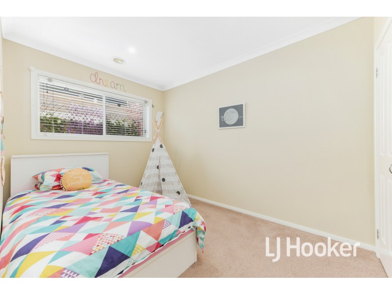 22 Balladonia Gum Circuit, Lyndhurst VIC 3975