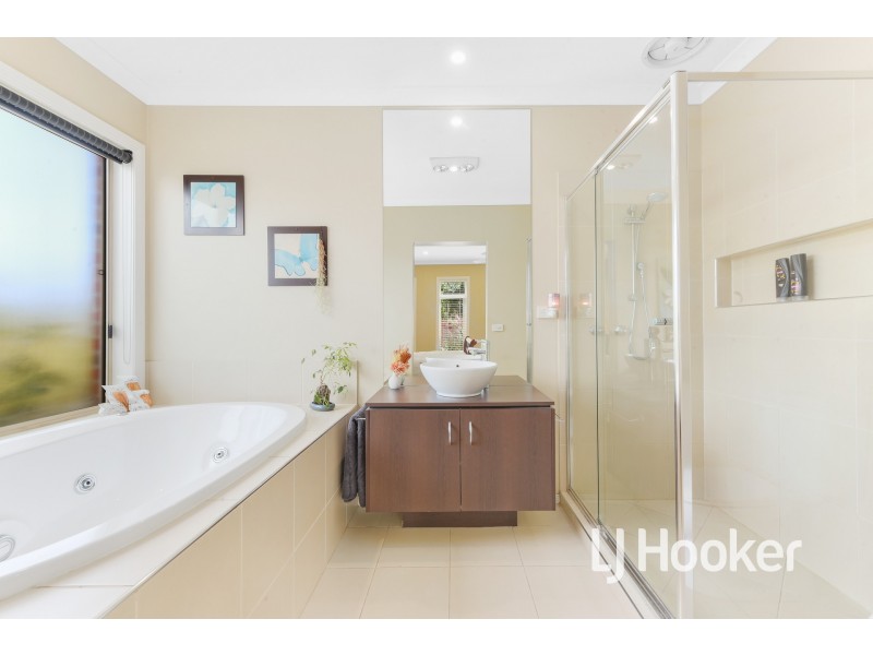 22 Balladonia Gum Circuit, Lyndhurst VIC 3975