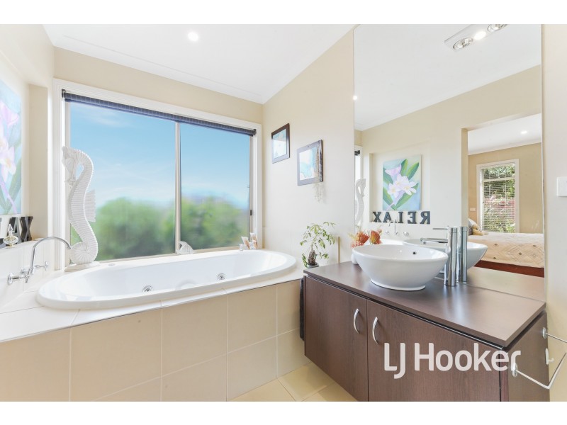 22 Balladonia Gum Circuit, Lyndhurst VIC 3975