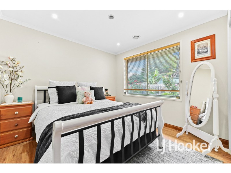 9 Millbank Place, Cranbourne VIC 3977