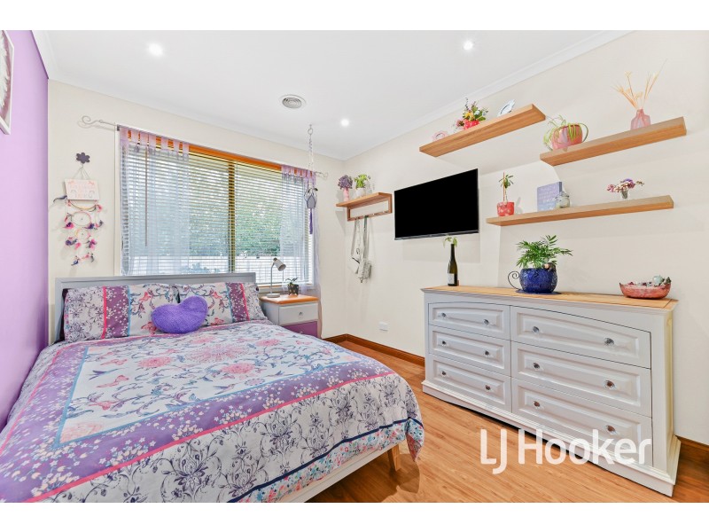9 Millbank Place, Cranbourne VIC 3977