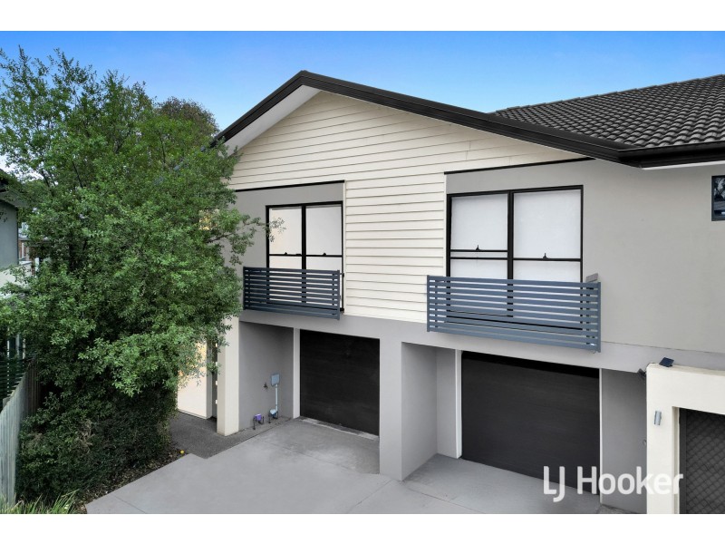 3 Nebula Lane, Cranbourne East VIC 3977