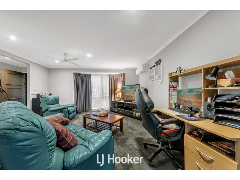 22 Allemby Drive, Cranbourne West VIC 3977