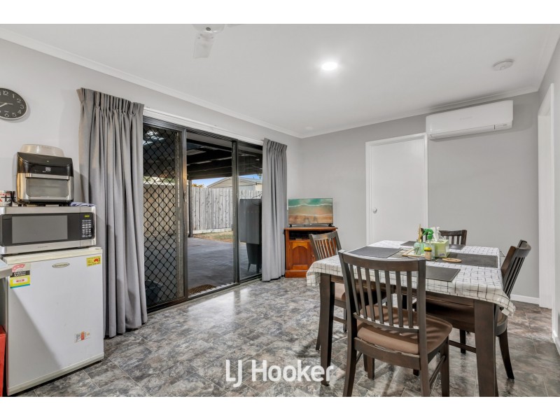 22 Allemby Drive, Cranbourne West VIC 3977