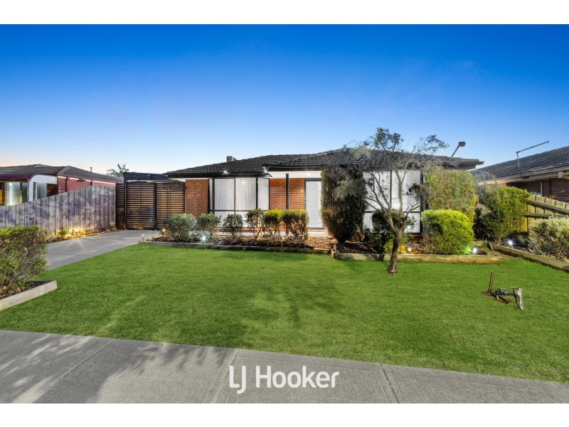 22 Allemby Drive, Cranbourne West VIC 3977