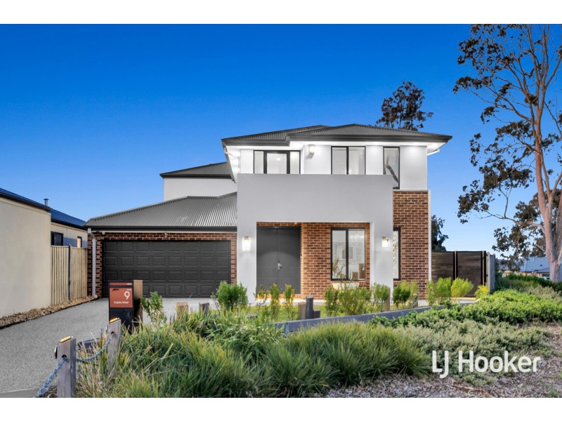 9 Copley Street, Cranbourne VIC 3977