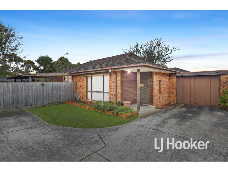 2/25 Bowen Street, Cranbourne VIC 3977