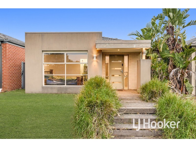 5 Pimpernel Place, Cranbourne North VIC 3977