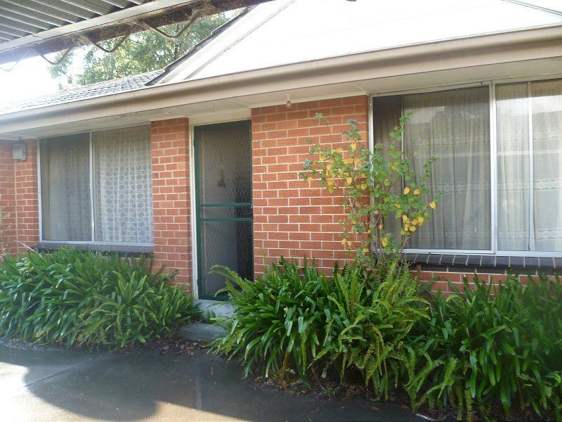 2/205 Sladen Street, Cranbourne VIC 3977