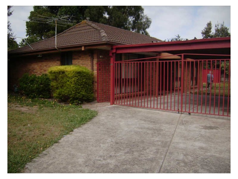 19 Chomley Street, Cranbourne VIC 3977