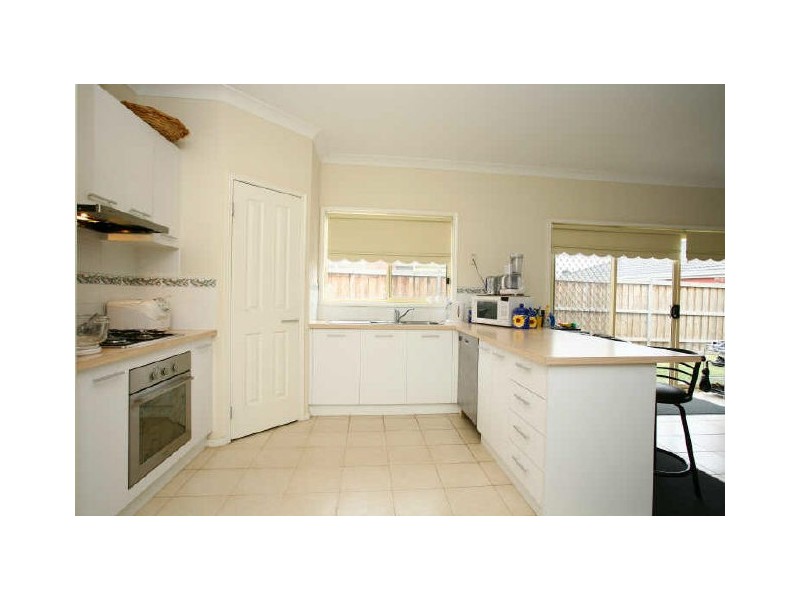 38 Waterbush Crescent, Lyndhurst VIC 3975