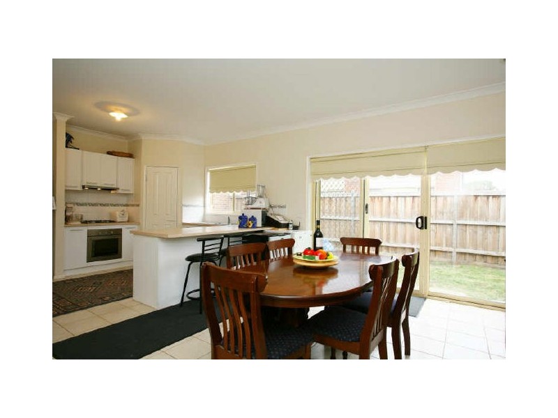 38 Waterbush Crescent, Lyndhurst VIC 3975