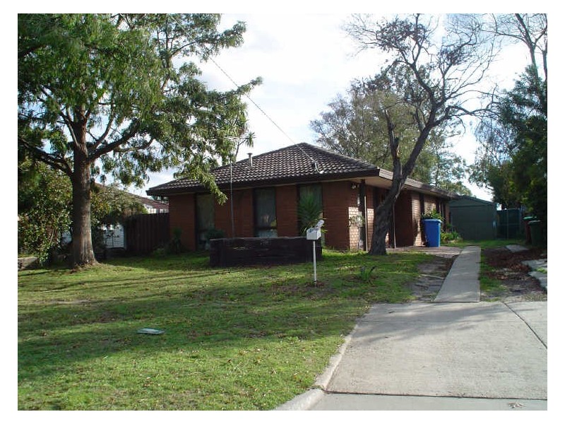 25 Bourke Road, Cranbourne VIC 3977