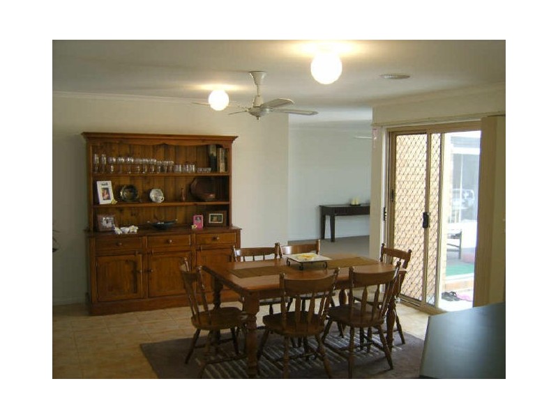 18 Sherbrooke Mews, Somerville VIC 3912