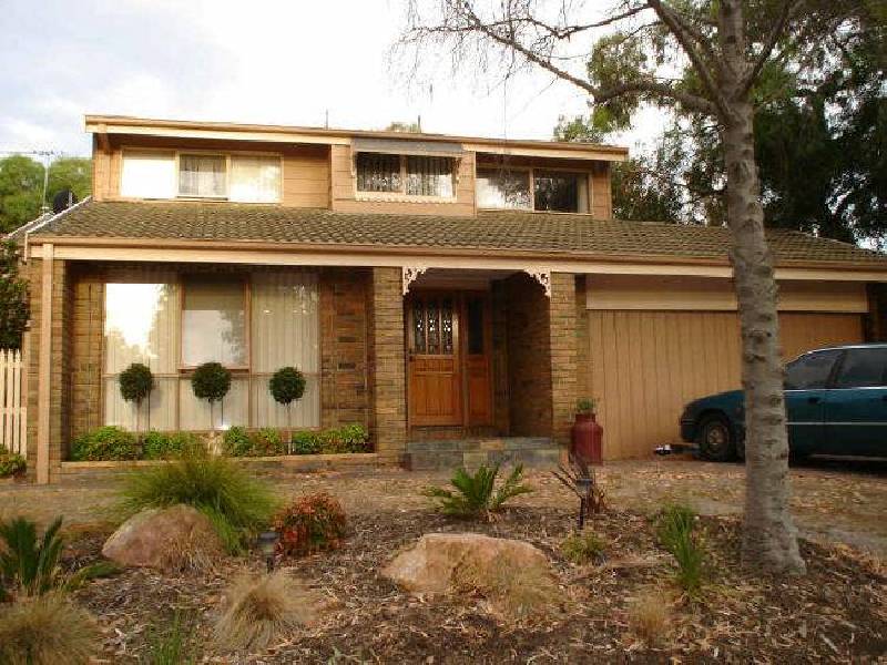 8 Penguin Close, Blind Bight VIC 3980