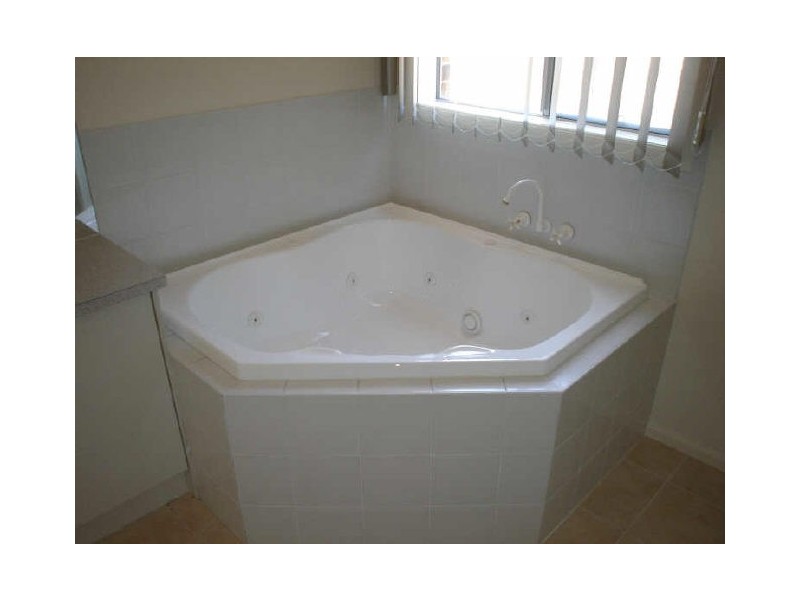 1 Elgin Mews, Cranbourne VIC 3977