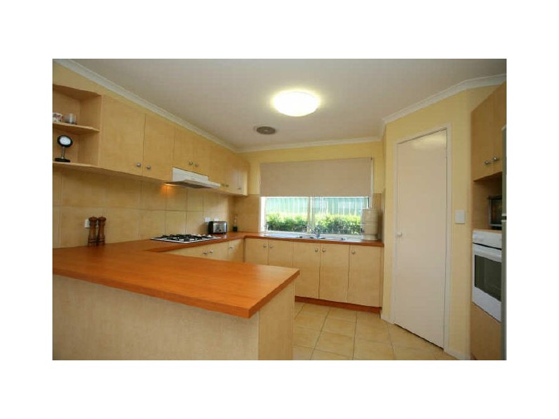 23 Waterside Drive, Cranbourne East VIC 3977