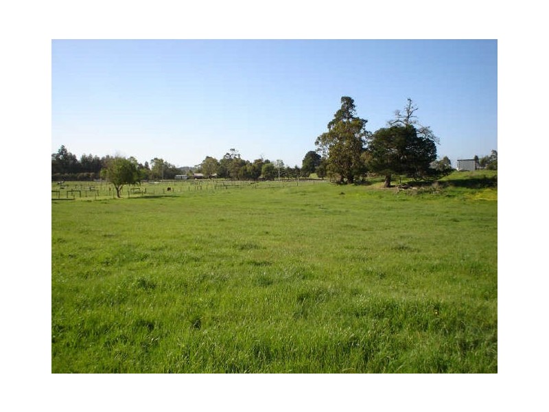 70 Browns Road, Devon Meadows VIC 3977