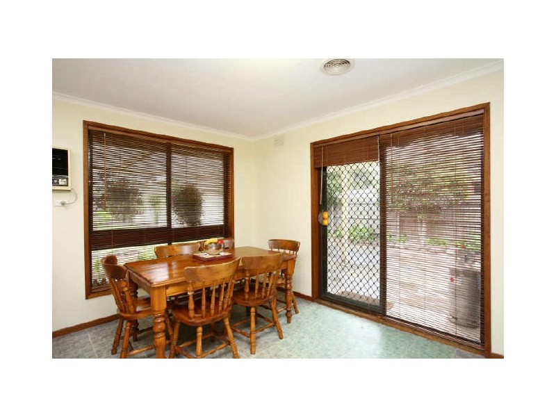 32 Clarendon Street, Cranbourne VIC 3977