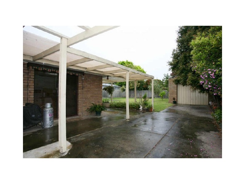 32 Clarendon Street, Cranbourne VIC 3977