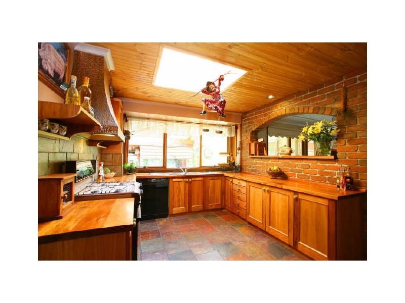 69 Cannons Creek Road, Cannons Creek VIC 3977