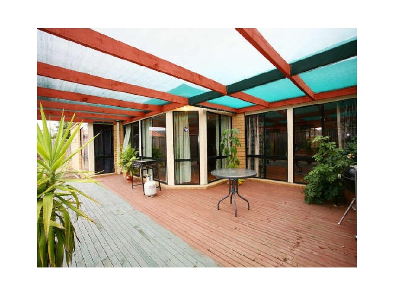 7 Brookland Greens Boulevard, Cranbourne VIC 3977
