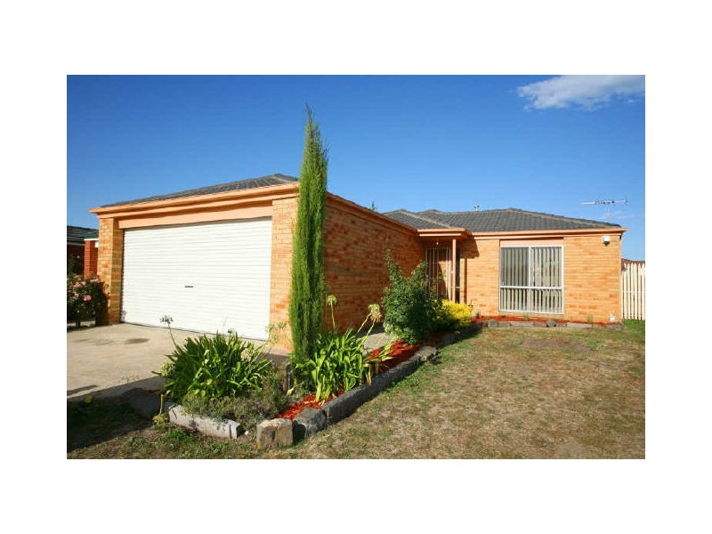 40 Joyce Street, Cranbourne VIC 3977