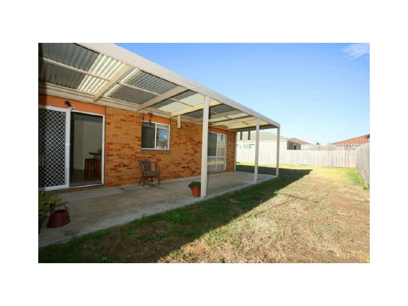 40 Joyce Street, Cranbourne VIC 3977