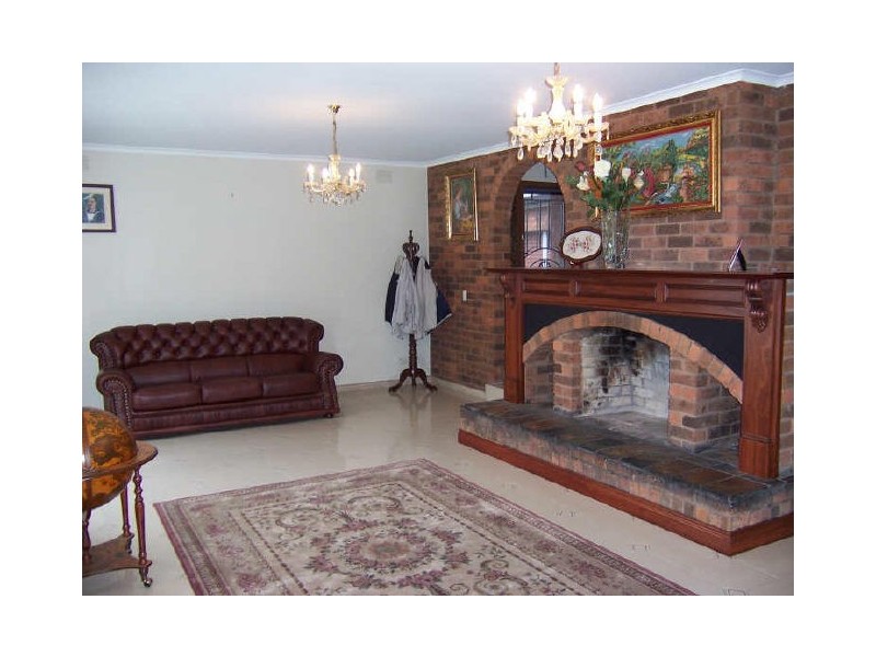 104 Marylyn Place, Cranbourne VIC 3977