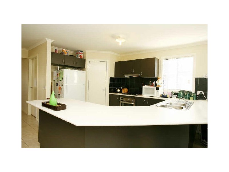 14 Dryandra Place, Cranbourne VIC 3977